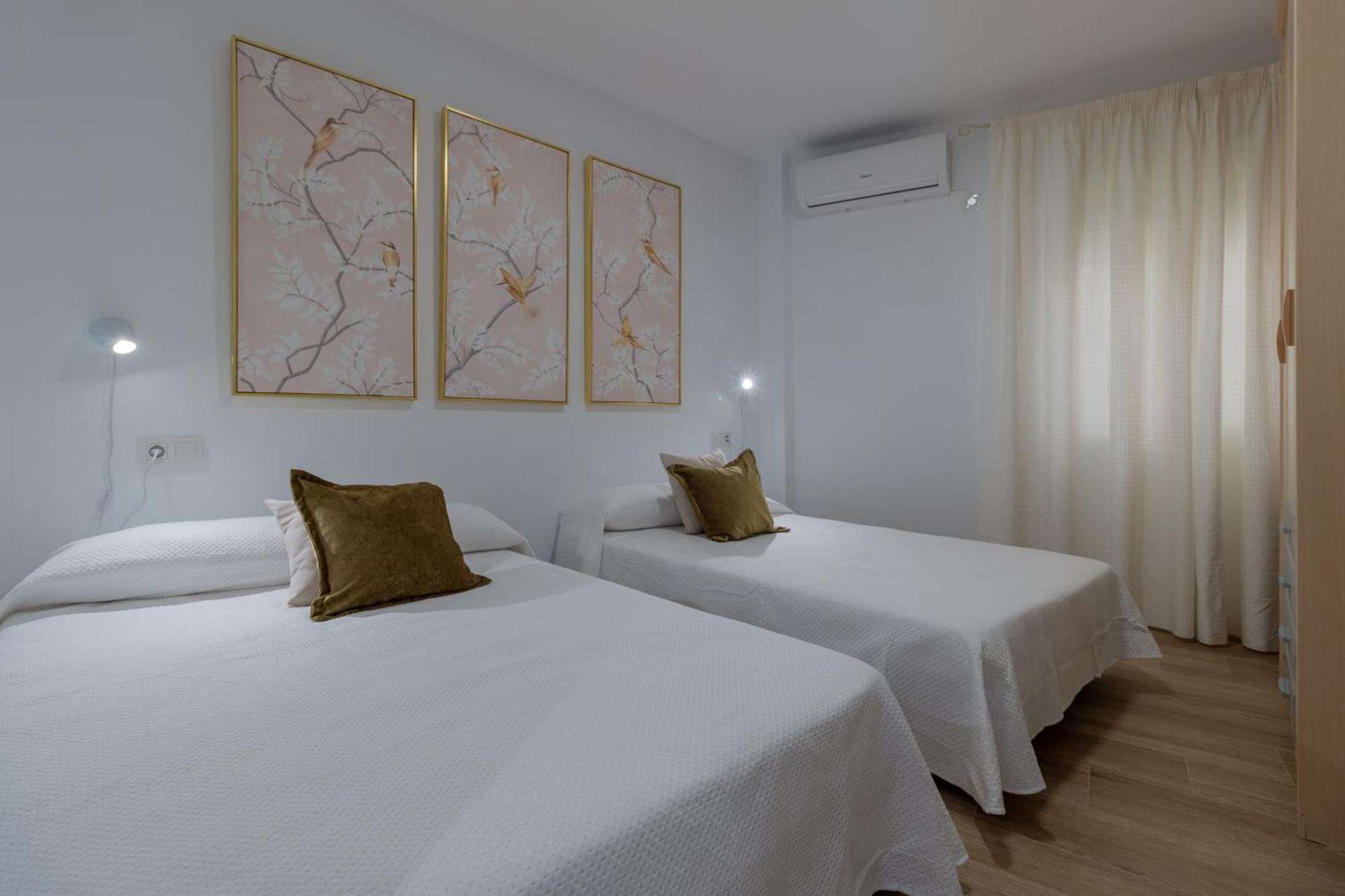 Apartamento Conde Y Luque Кордова Экстерьер фото