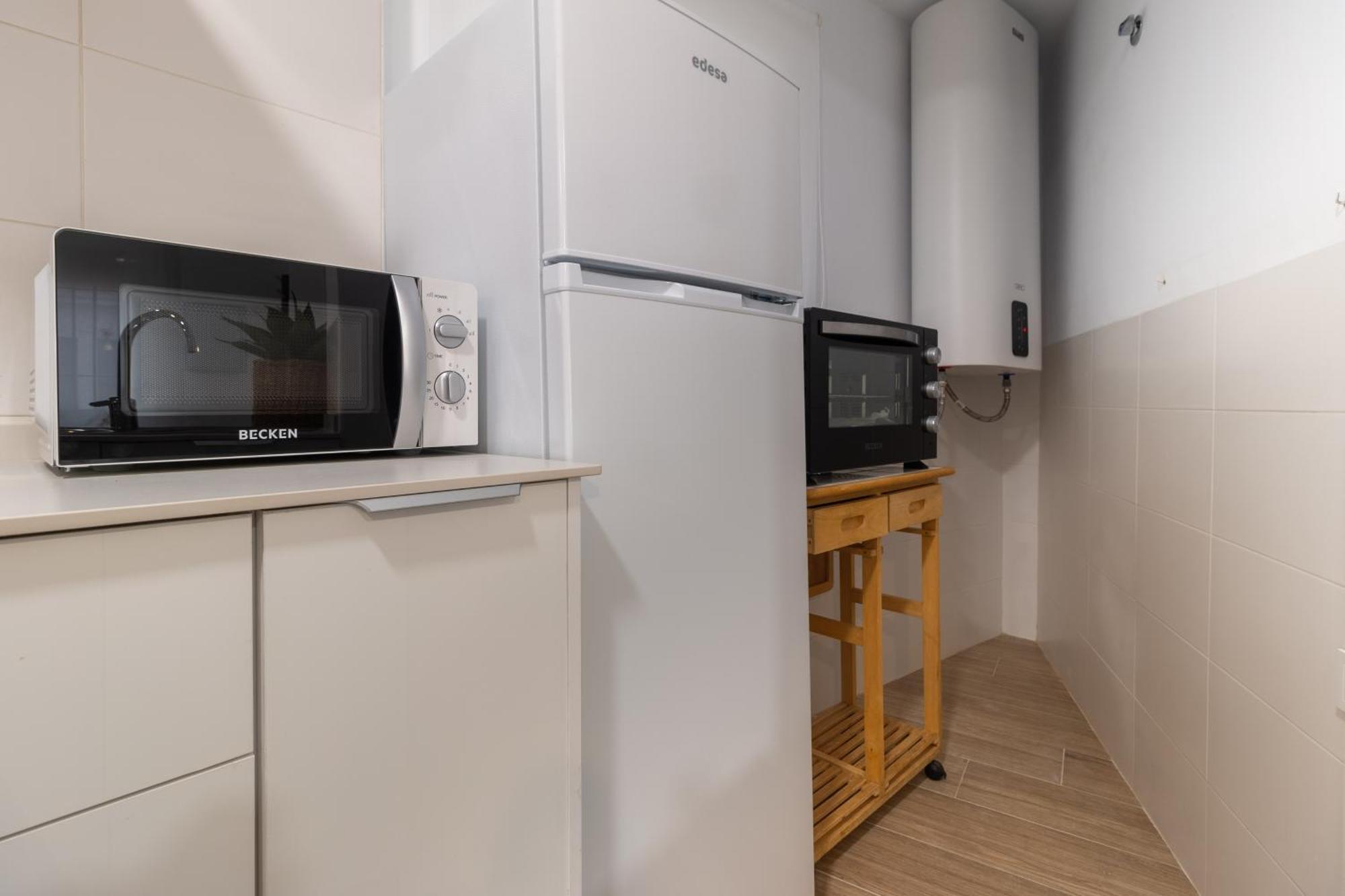 Apartamento Conde Y Luque Кордова Экстерьер фото